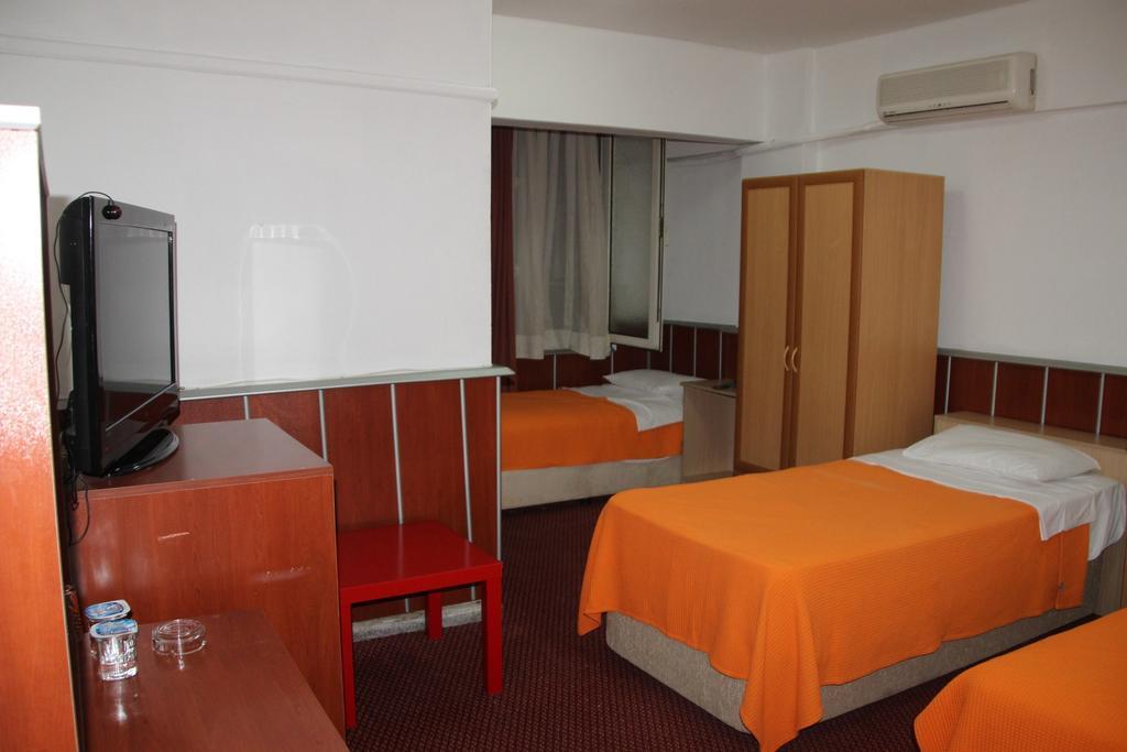 Hotel Ulke Ялова Номер фото